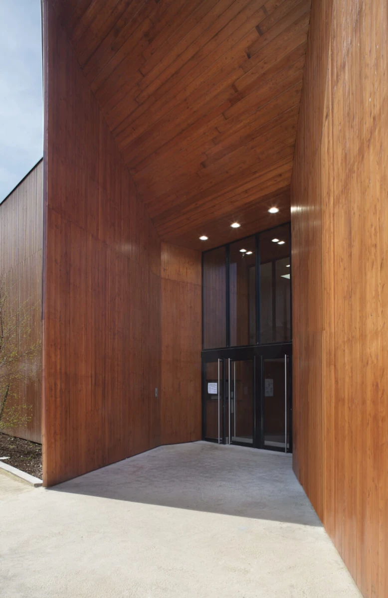 massy-facade-entree-01